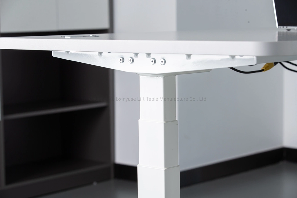 1800mm Corner Size Electric Height Adjustable Standing Office Desk / CEO Desk